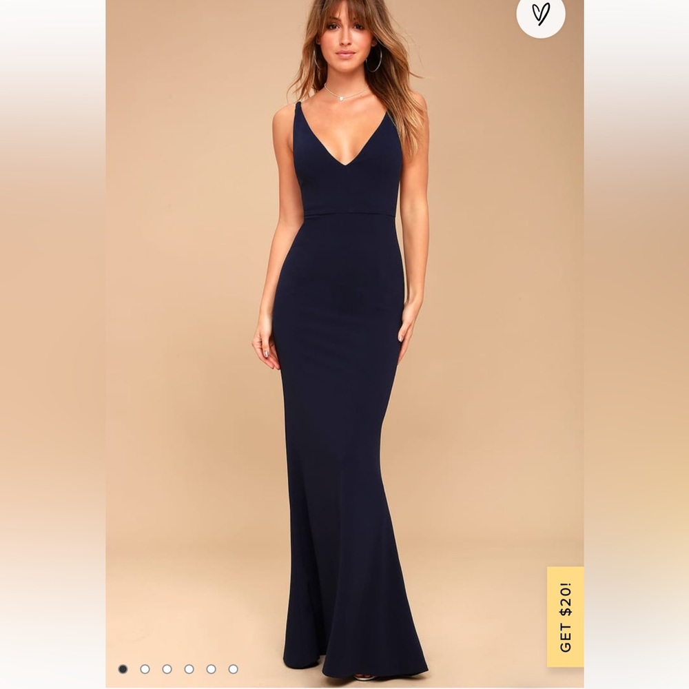 Lulu’s - Slim Fit Maxi Evening Dress in Navy
